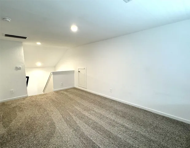 $2,475 | 14211 Kings Canyon Lane, Conroe, TX 77384