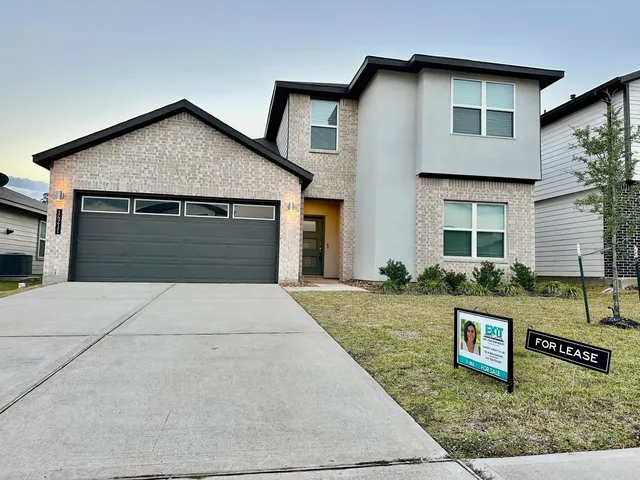 $2,475 | 14211 Kings Canyon Lane, Conroe, TX 77384