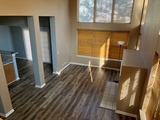 281 Bay Drive Itasca, IL 60143 - Photo 3 of 20