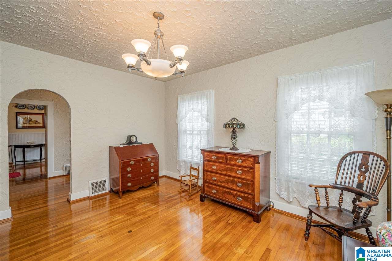 1094 Columbiana Road Birmingham, AL 35209 - Photo 13 of 42