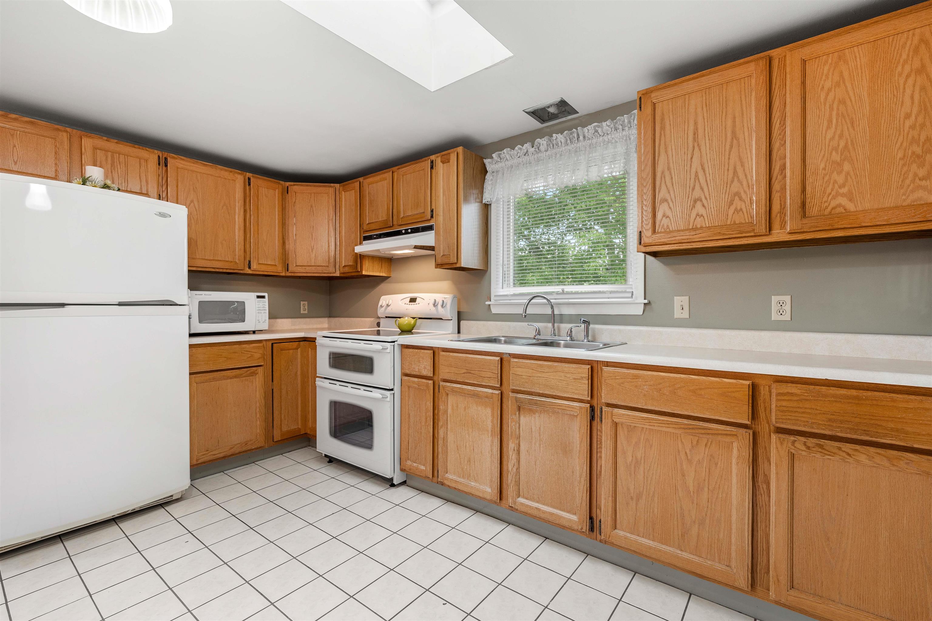 24 Plummer Street Goffstown, NH 03102 - Photo 26 of 42