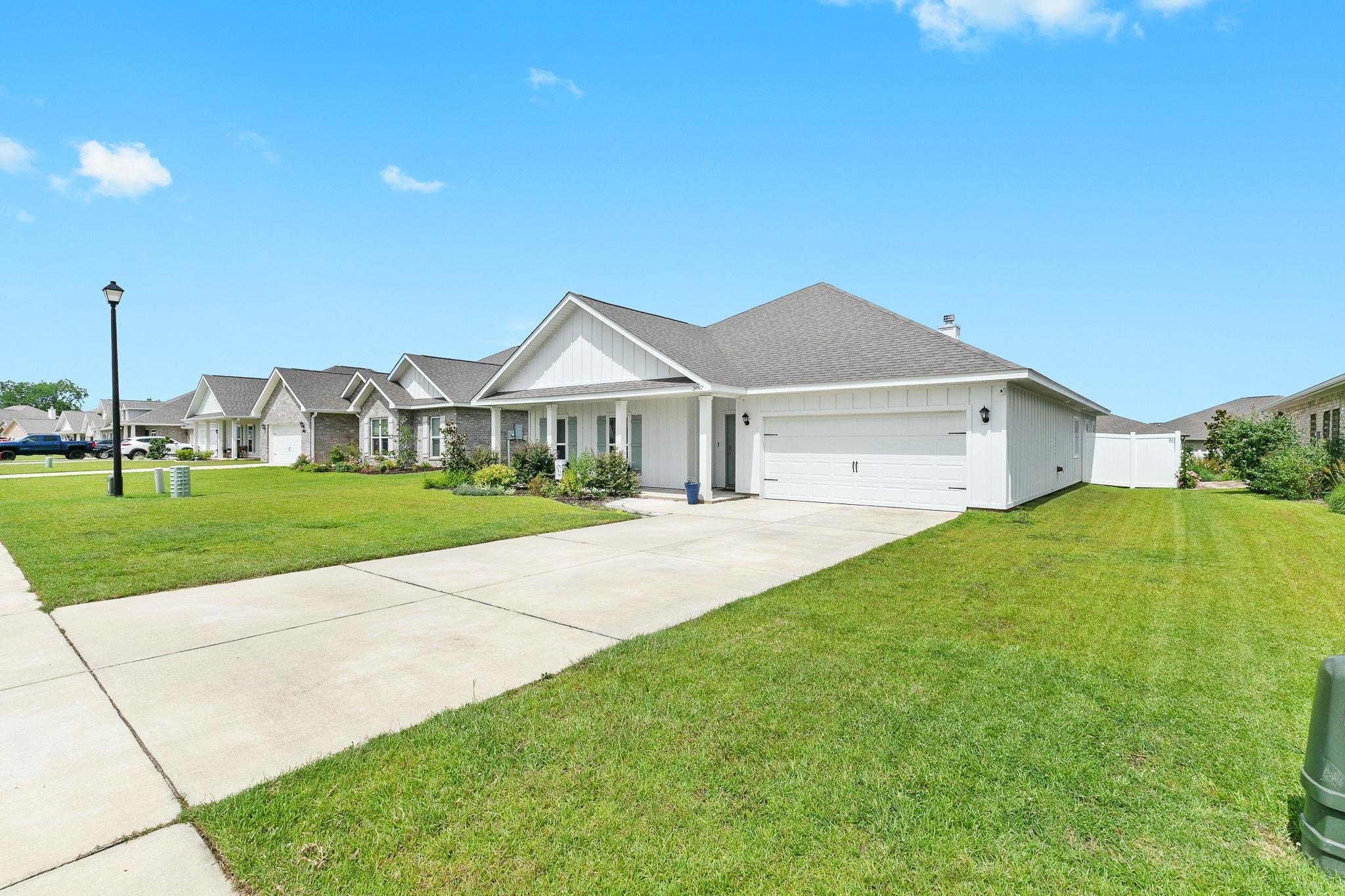 24967 Spectacular Bid Loop Daphne, AL 36526 - Photo 2 of 30