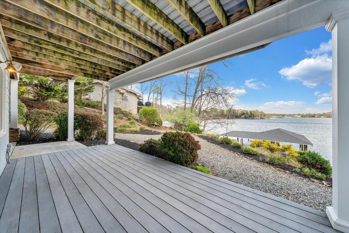 8599 Burnt Chimney Road Wirtz, VA 24184 - Photo 144 of 197 144-MIB08181