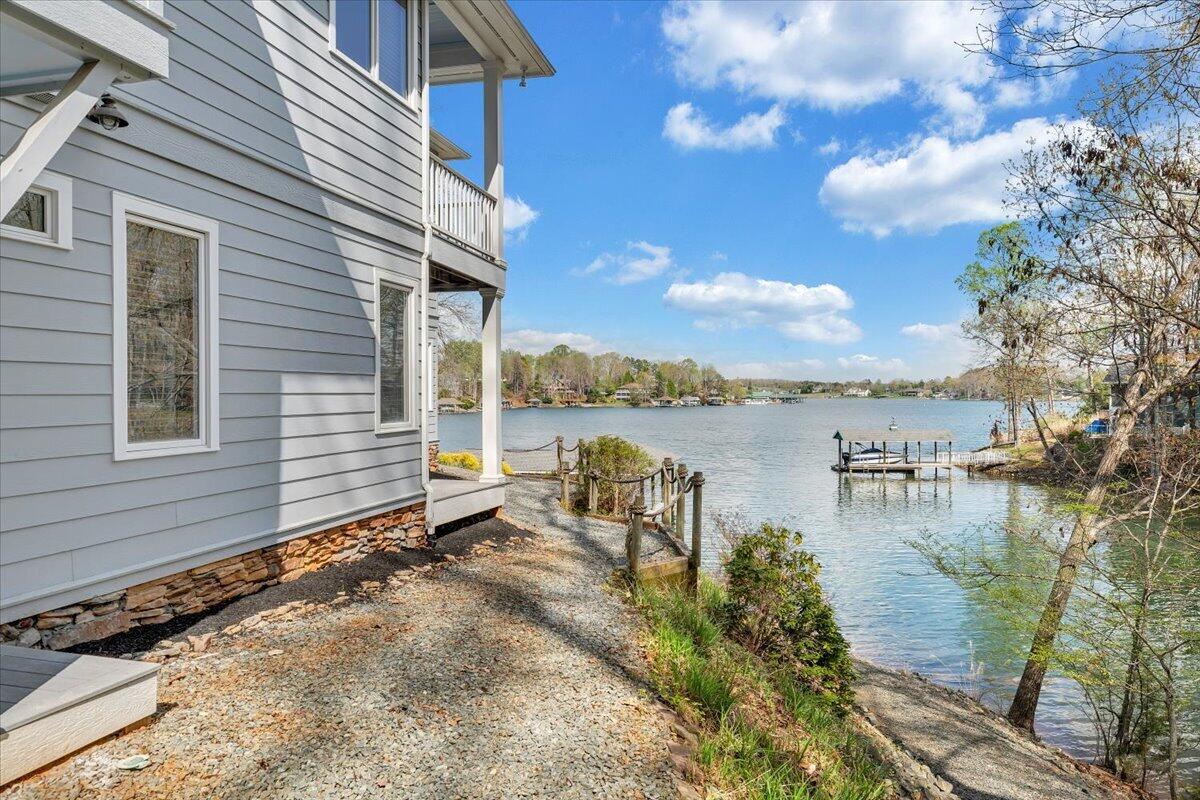 8599 Burnt Chimney Road Wirtz, VA 24184 - Photo 148 of 197 148-MIB08193