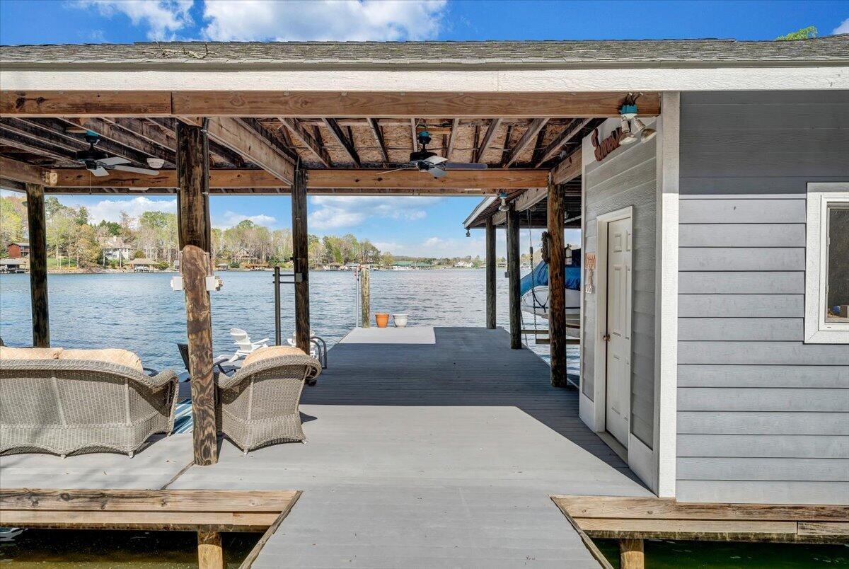 8599 Burnt Chimney Road Wirtz, VA 24184 - Photo 151 of 197 151-MIB08436-R5 (BANNER)