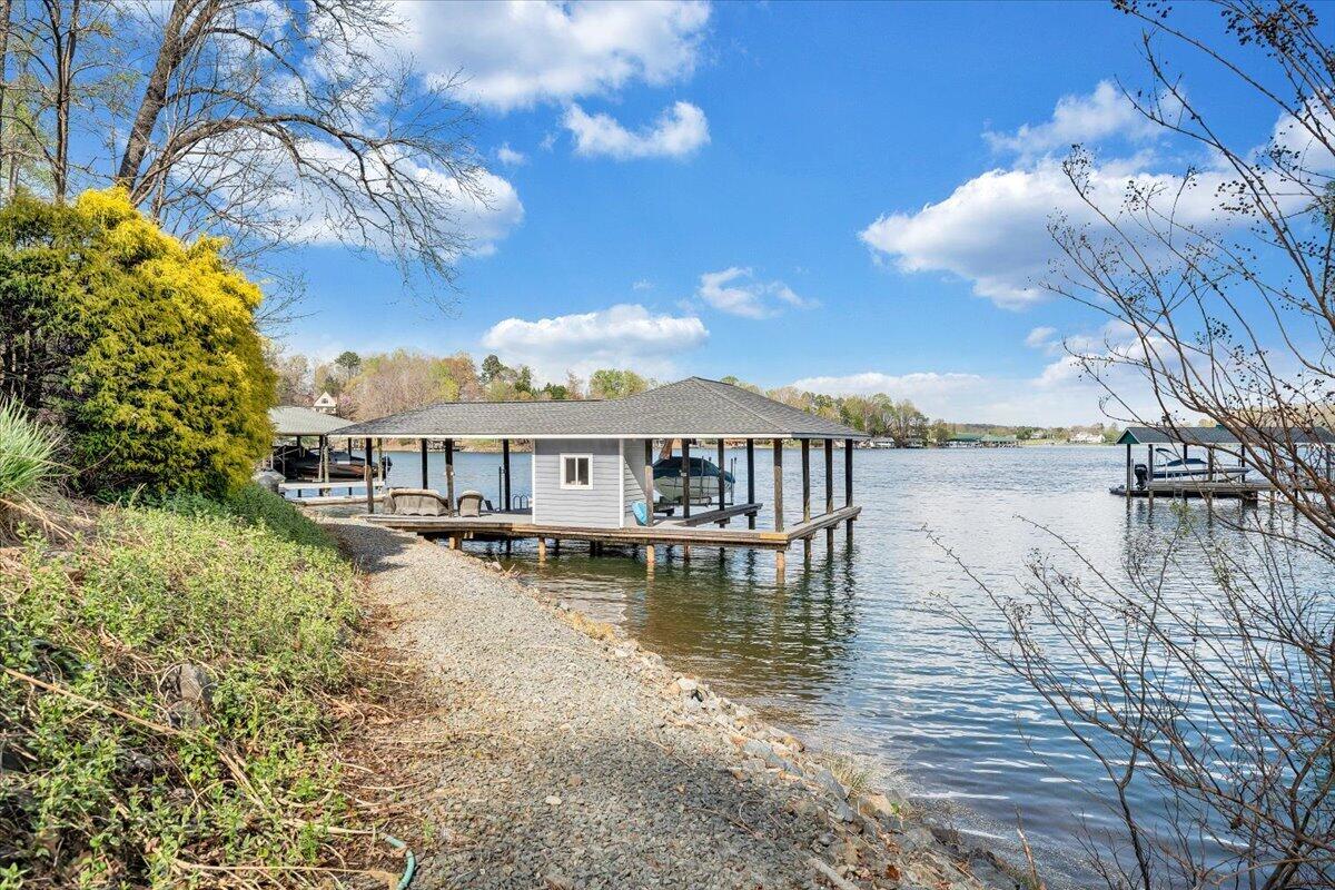 8599 Burnt Chimney Road Wirtz, VA 24184 - Photo 158 of 197 158-MIB08460