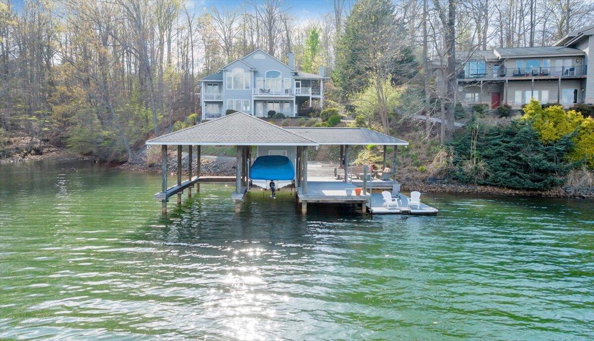 8599 Burnt Chimney Road Wirtz, VA 24184 - Photo 179 of 197 179-DJI_20260402154110_0238_D-R5