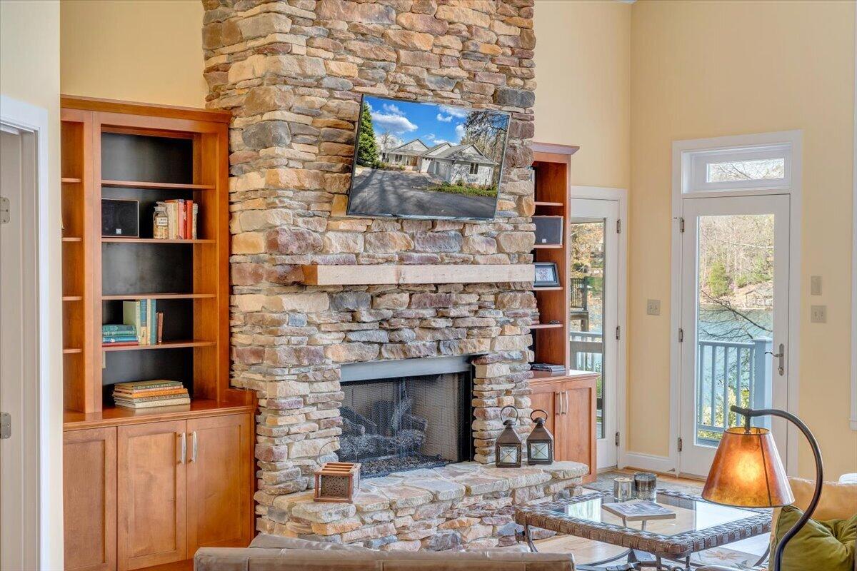 8599 Burnt Chimney Road Wirtz, VA 24184 - Photo 21 of 197 021-MIB08565