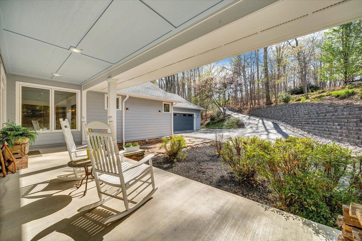 8599 Burnt Chimney Road Wirtz, VA 24184 - Photo 7 of 197 007-MIB08397