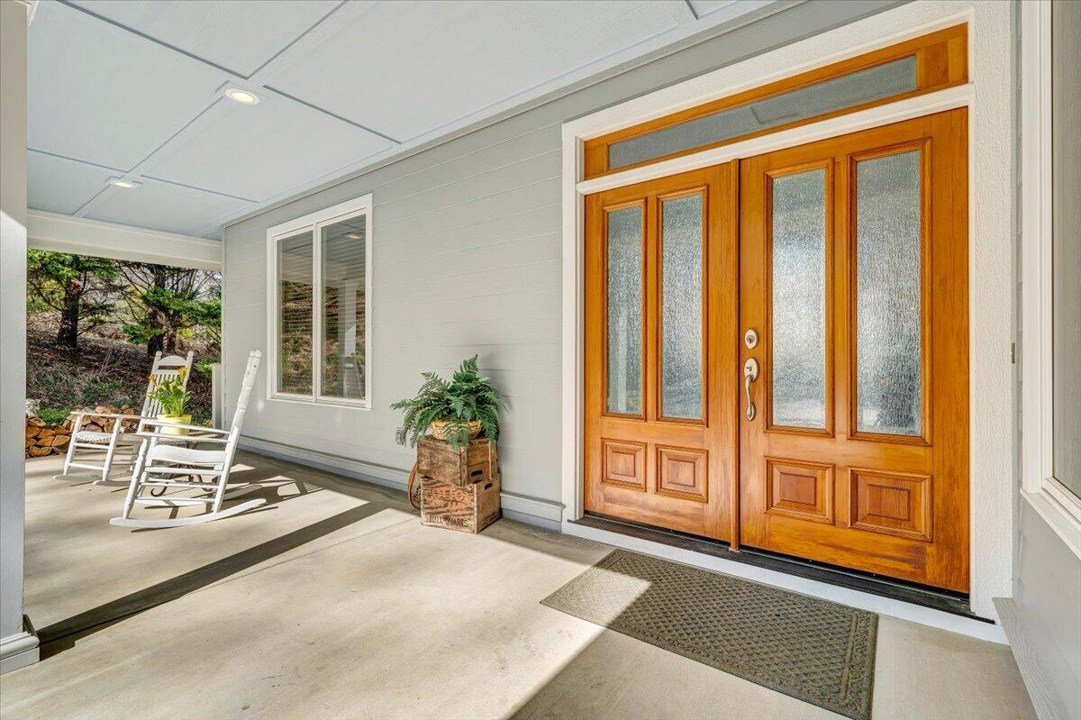 8599 Burnt Chimney Road Wirtz, VA 24184 - Photo 8 of 197 008-MIB08391