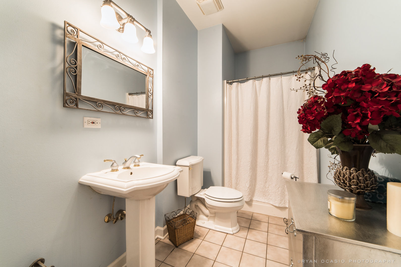 7N607 Stevens Road St. Charles, IL 60175 - Photo 21 of 37 a bathroom with a sink toilet and a mirror