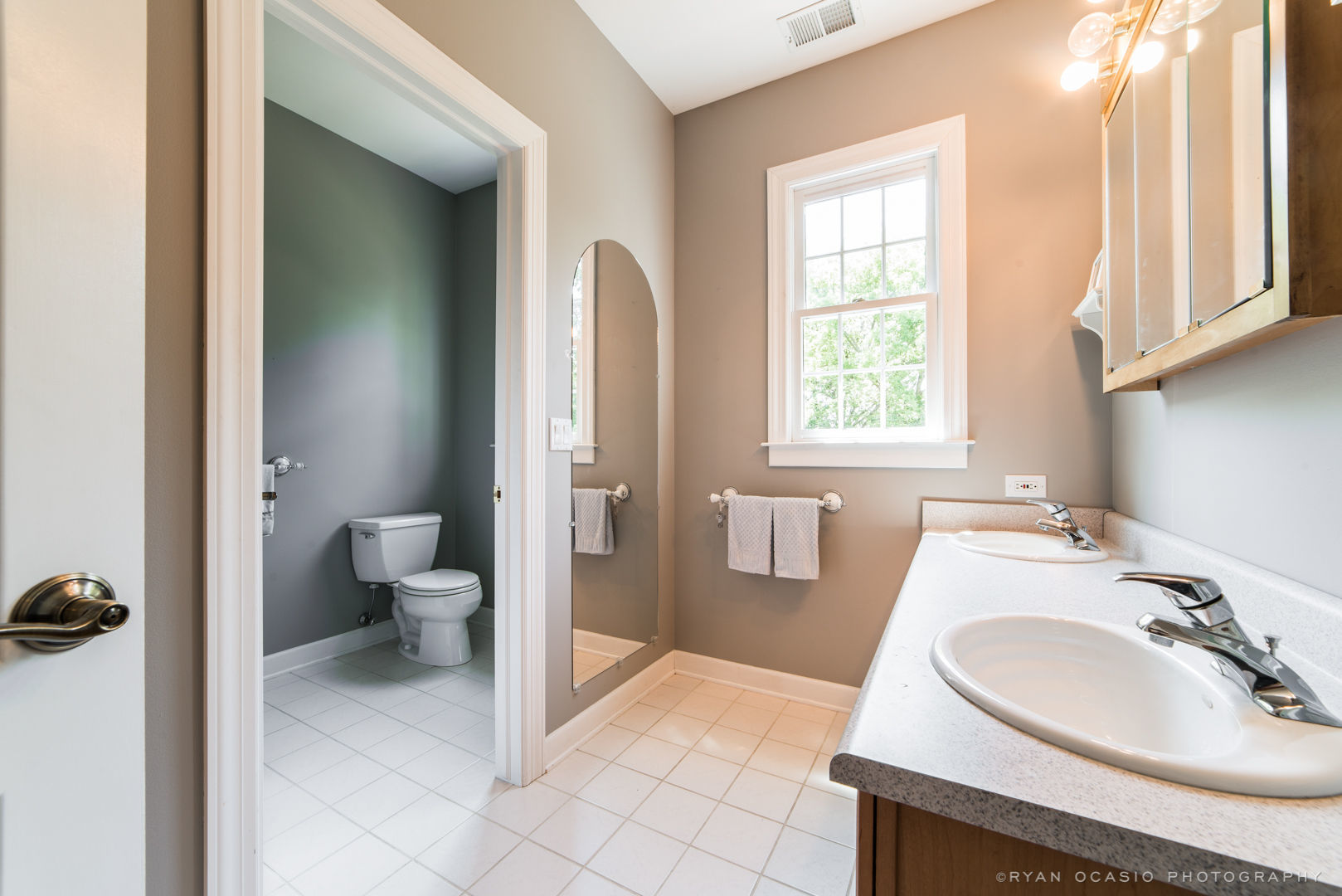 7N607 Stevens Road St. Charles, IL 60175 - Photo 30 of 37 a bathroom with a sink toilet and shower