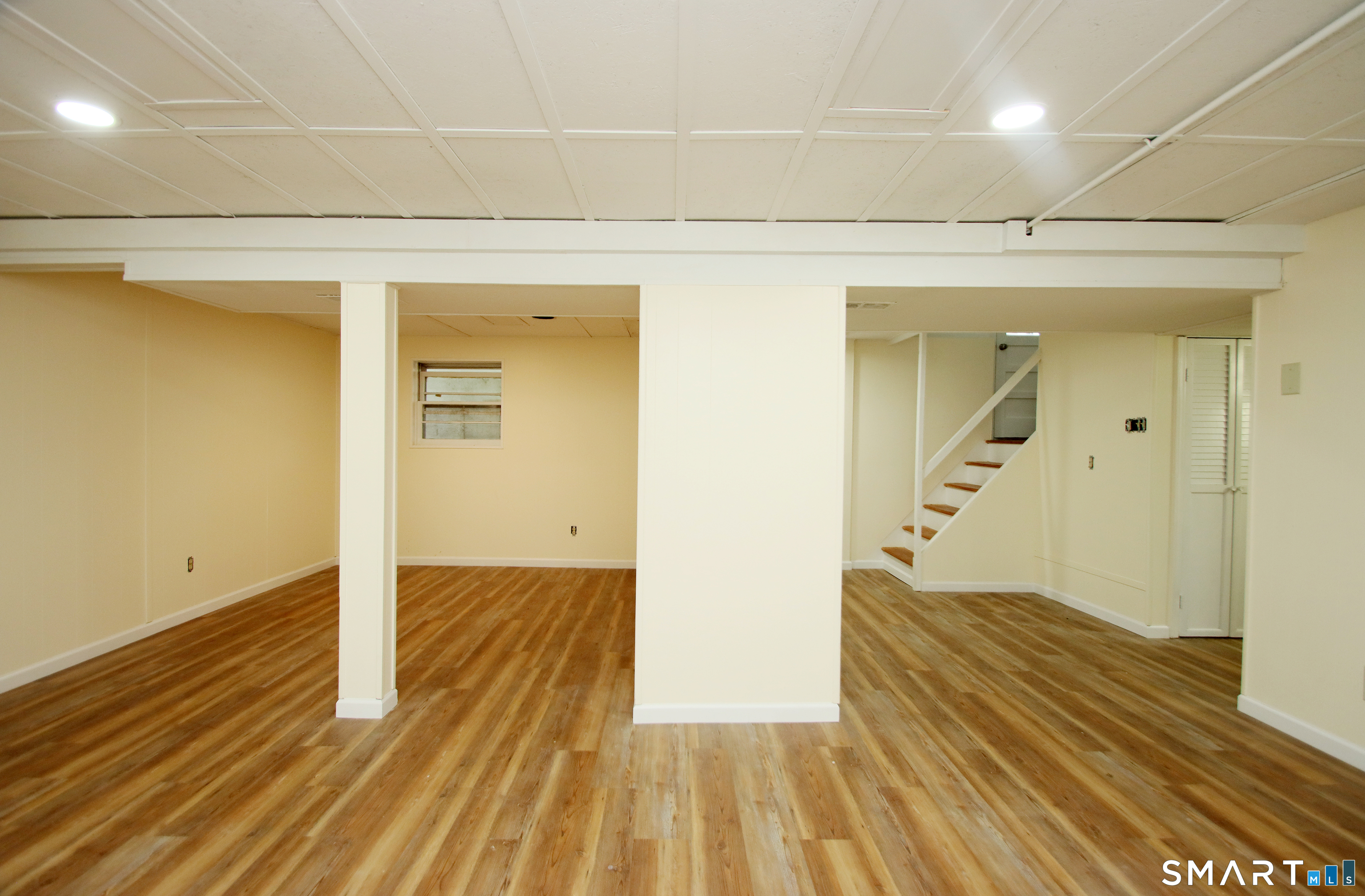154 Hesse Road Hamden, CT 06517 - Photo 30 of 35
