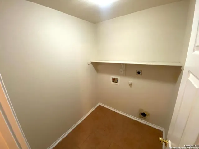 $1,795 | 10411 Tollow Way, Helotes, TX 78023