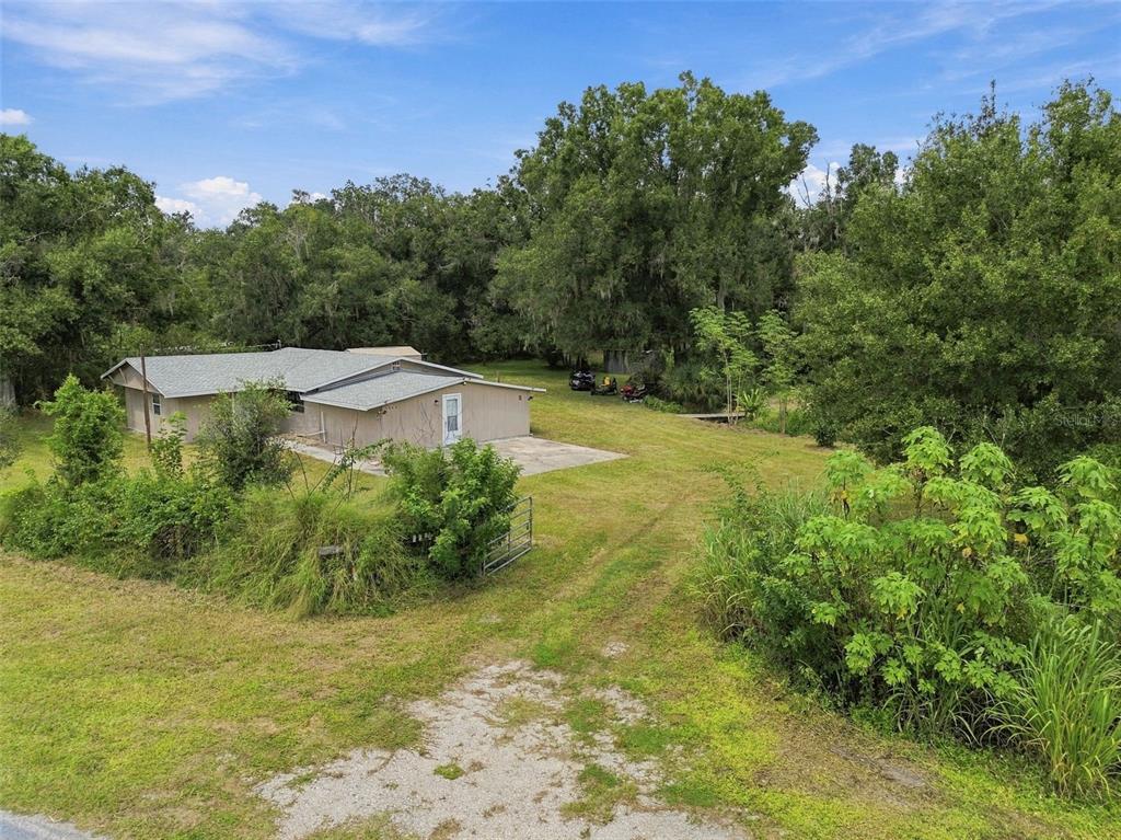 1142 Doc Coil Road Bowling Green, FL 33834 - Photo 29 of 35 Gallery Image 29