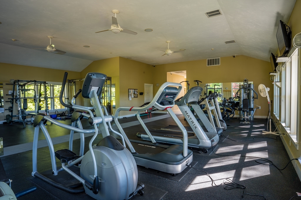 28 Whispering Pines Road, Unit 28 Westford, MA 01886 - Photo 18 of 24