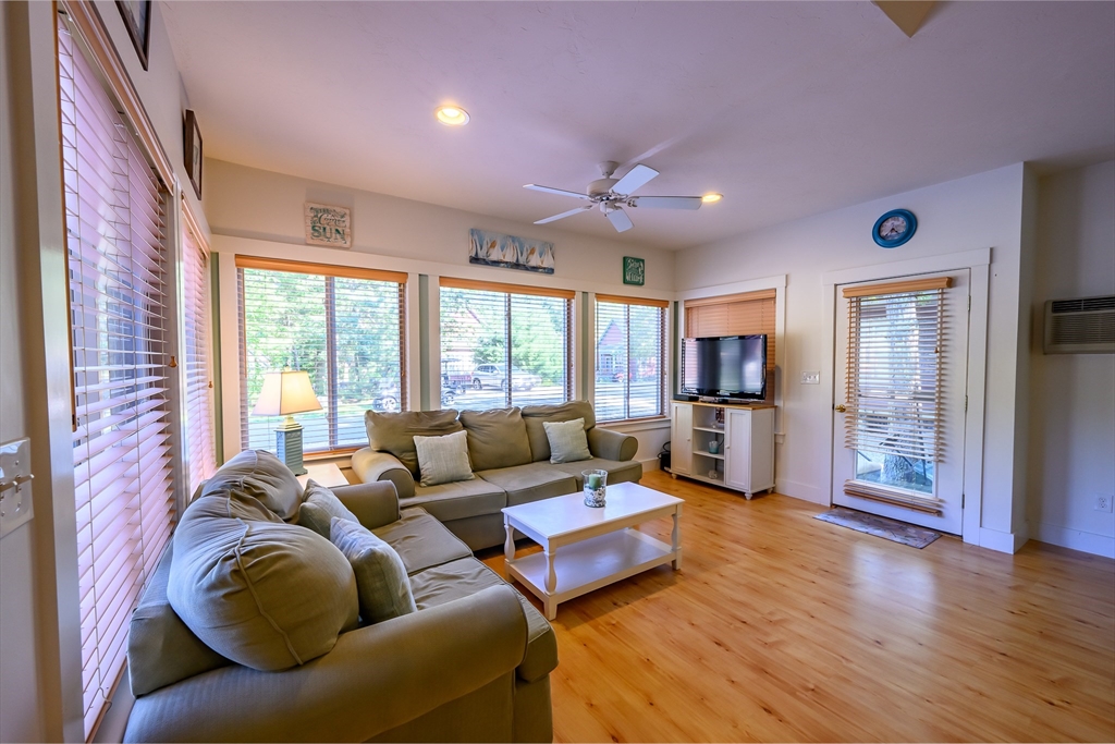 28 Whispering Pines Road, Unit 28 Westford, MA 01886 - Photo 5 of 24