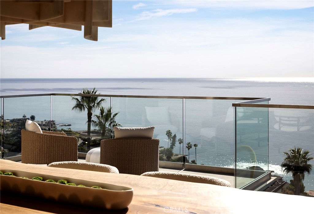 31387 Ceanothus Drive Laguna Beach, CA 92651 - Photo 10 of 38