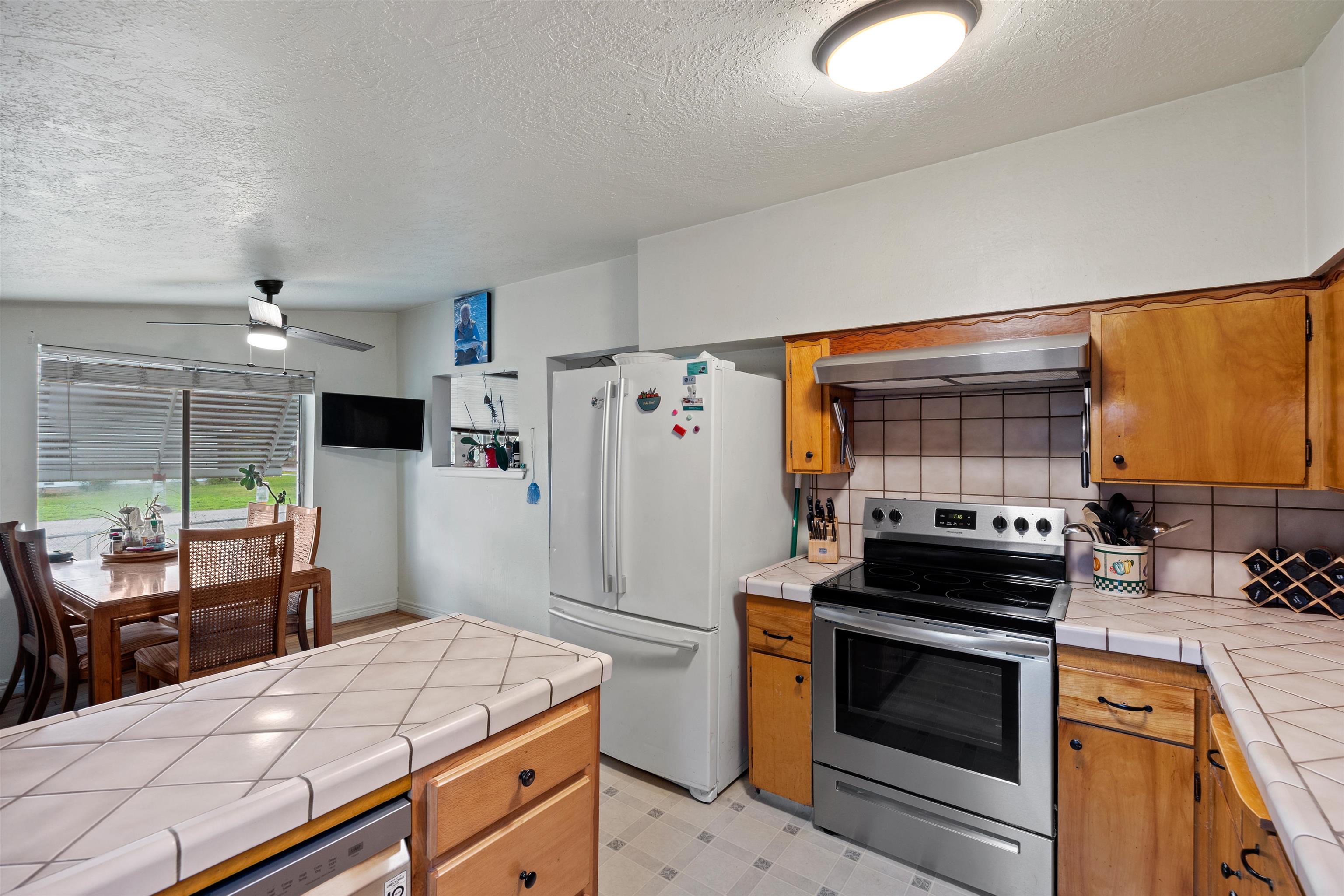 375 F Street Gerber, CA 96035 - Photo 10 of 50
