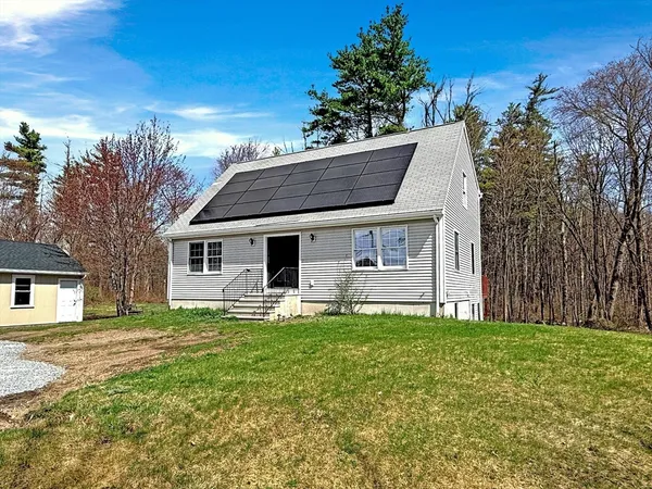 $649,888 | 2237 Main Street, Lancaster, MA 01523