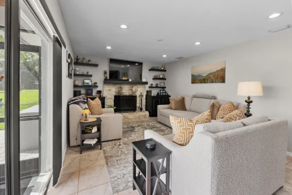 $599,000 | 125 Parkwood Drive, Royal Palm Beach, FL 33411