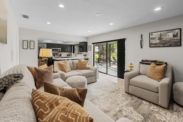 $599,000 | 125 Parkwood Drive, Royal Palm Beach, FL 33411
