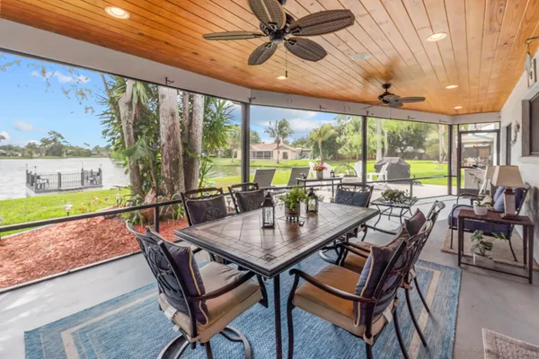 $599,000 | 125 Parkwood Drive, Royal Palm Beach, FL 33411
