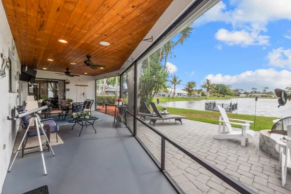 $599,000 | 125 Parkwood Drive, Royal Palm Beach, FL 33411