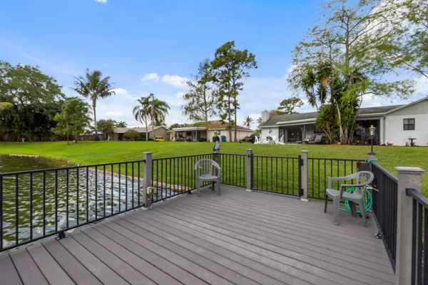 $599,000 | 125 Parkwood Drive, Royal Palm Beach, FL 33411