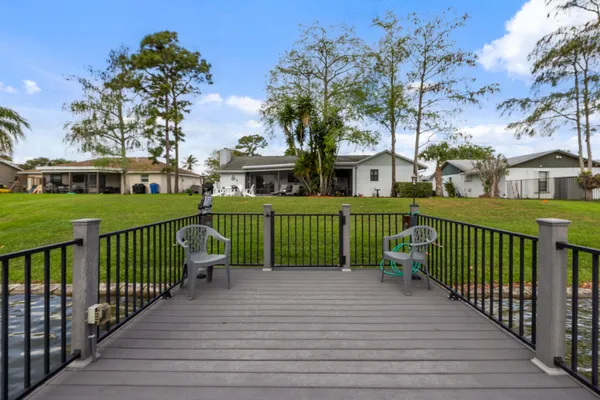 $599,000 | 125 Parkwood Drive, Royal Palm Beach, FL 33411