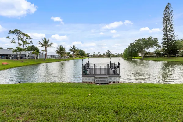 $599,000 | 125 Parkwood Drive, Royal Palm Beach, FL 33411