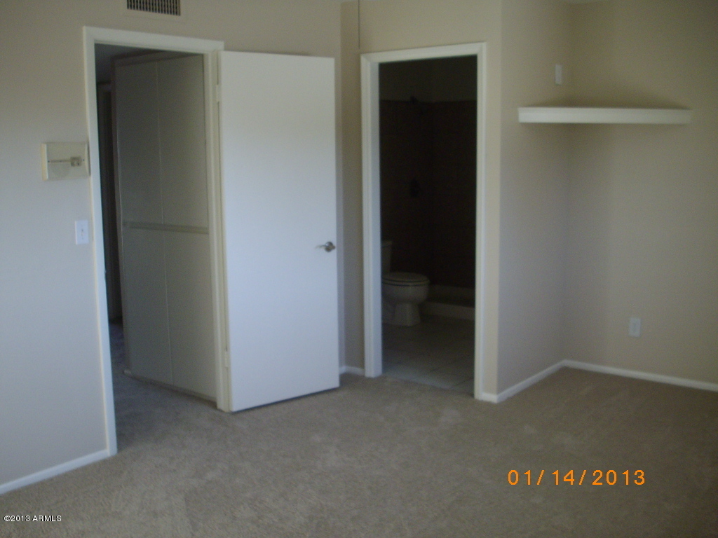 6905 East Osborn Road, Unit F Scottsdale, AZ 85251 - Photo 13 of 19 Master bedroom