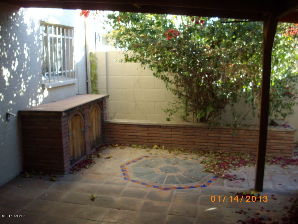 6905 East Osborn Road, Unit F Scottsdale, AZ 85251 - Photo 18 of 19 Covered patio
