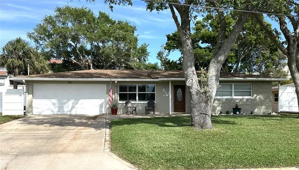 $590,000 | 2287 Carolyn Drive, Dunedin, FL 34698
