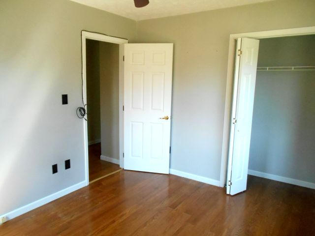 1104 Phillips Flats Road Oneida, TN 37841 - Photo 5 of 11 DSCN1145