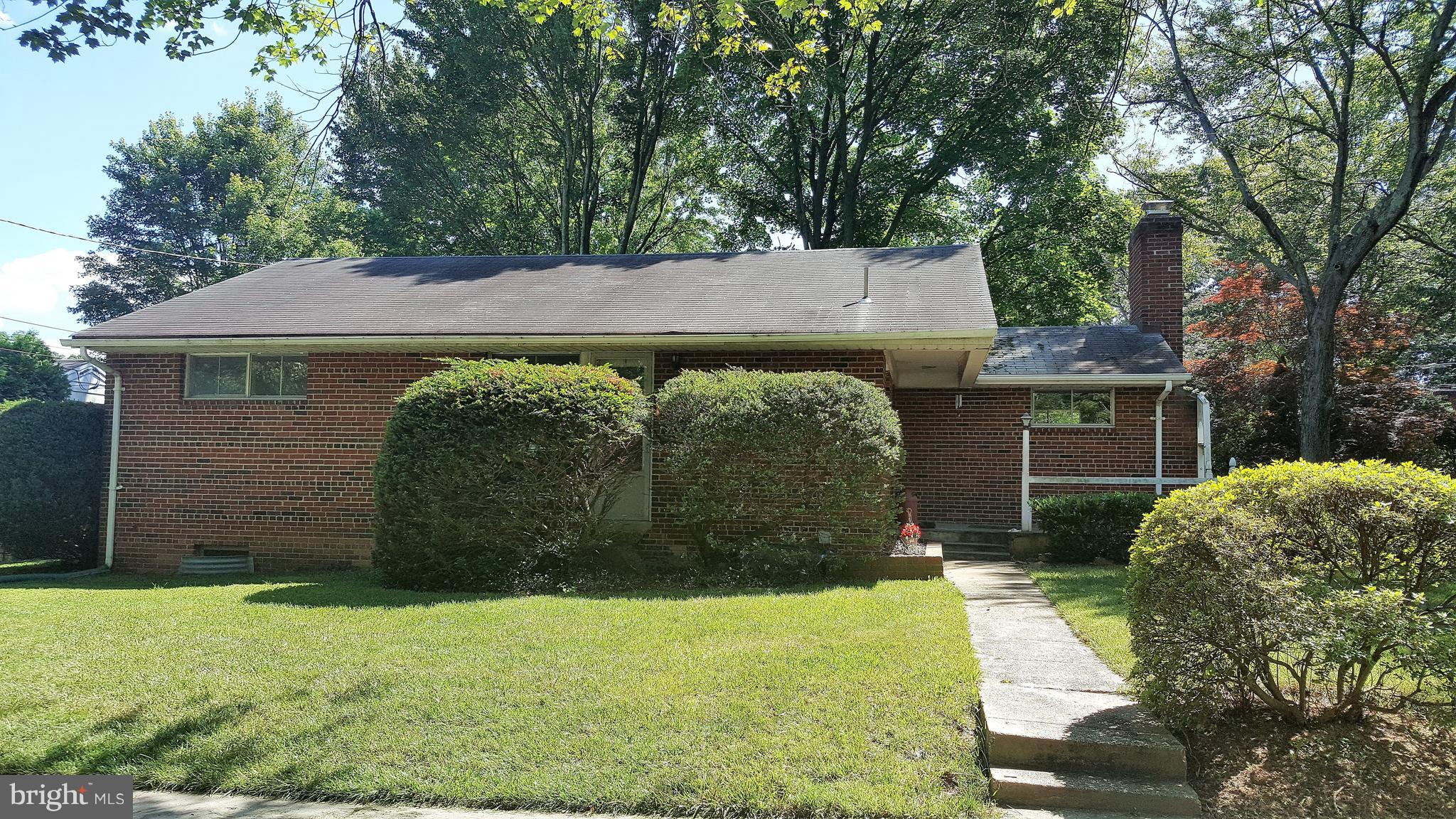 300 Cavalier Court Silver Spring, MD 20901 - Photo 2 of 24 Exterior (Front)