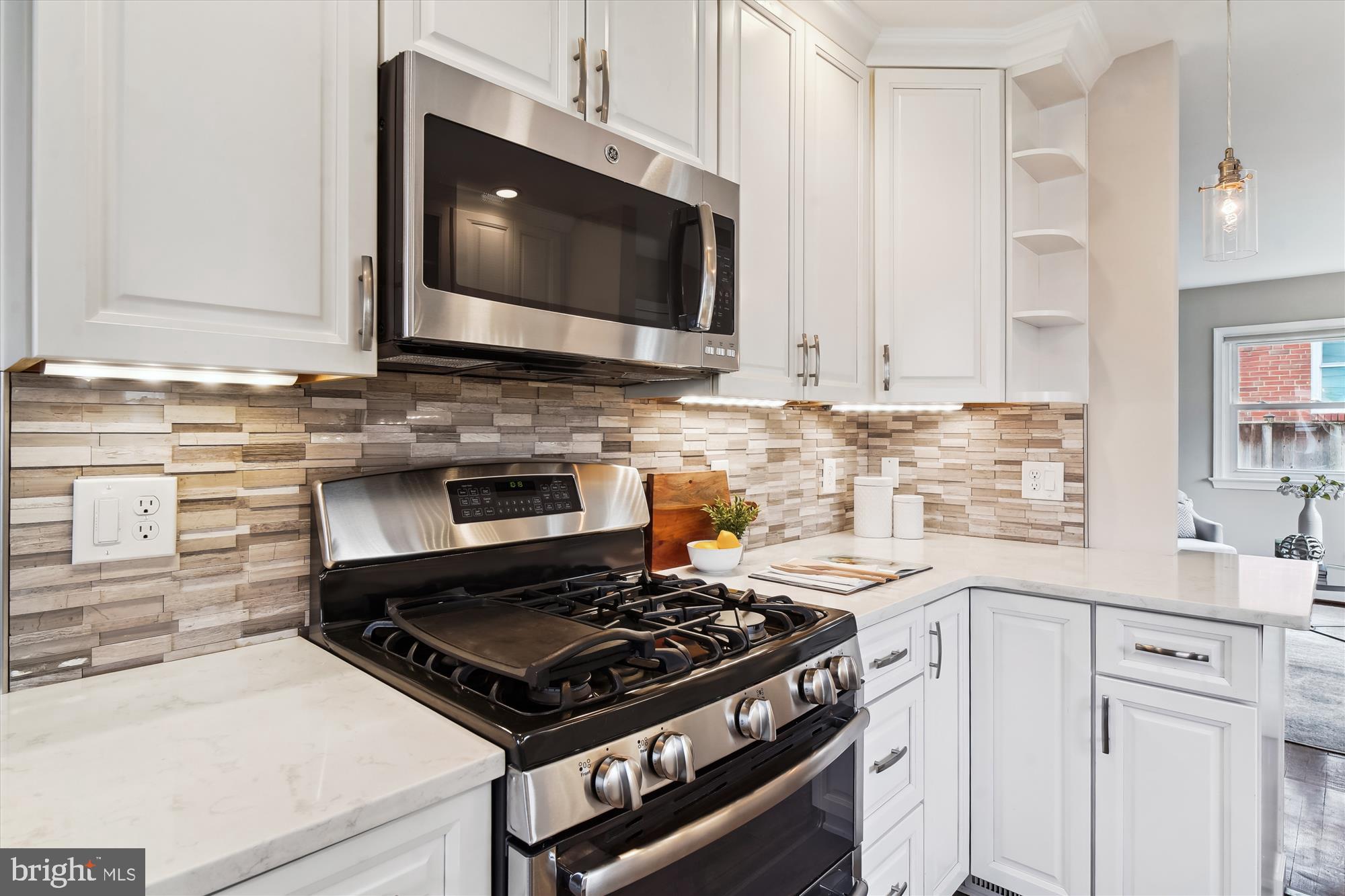 1713 Florin Street Silver Spring, MD 20902 - Photo 8 of 52 Gallery Image 8