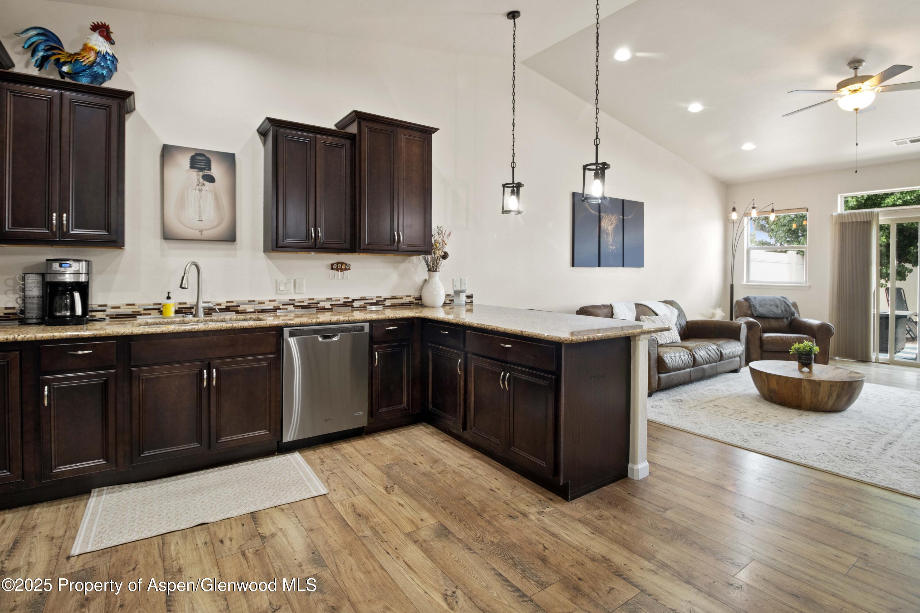 580 Rio Grande Drive, Unit A Grand Junction, CO 81501 - Photo 5 of 20 14
