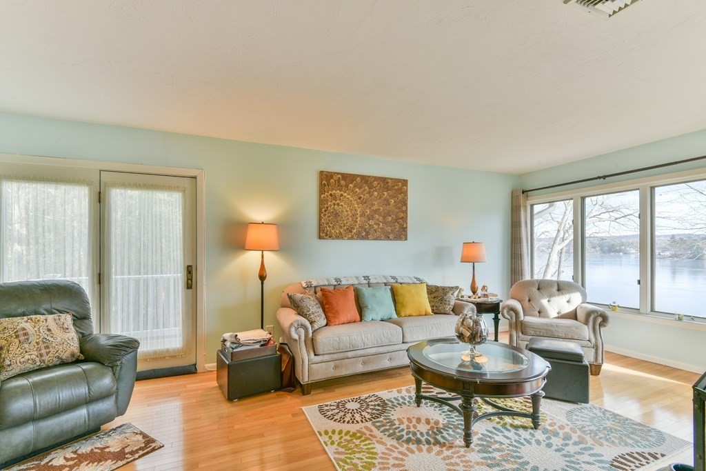 815 Beacon Park Road, Unit 815 Webster, MA 01570 - Photo 16 of 36 Gallery Image 16
