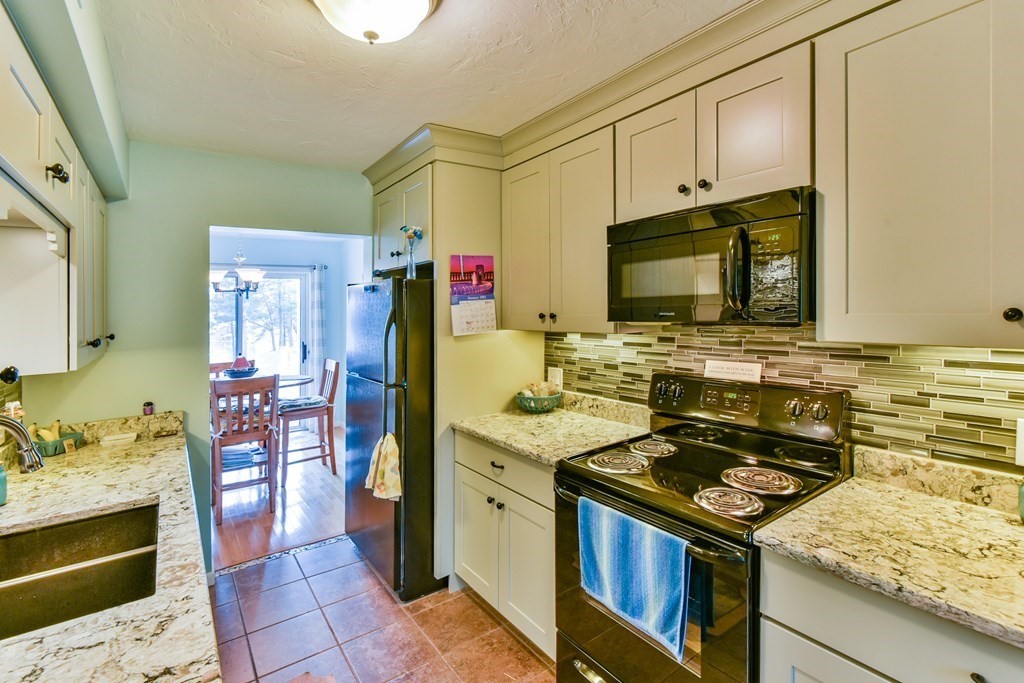 815 Beacon Park Road, Unit 815 Webster, MA 01570 - Photo 25 of 36 Gallery Image 25