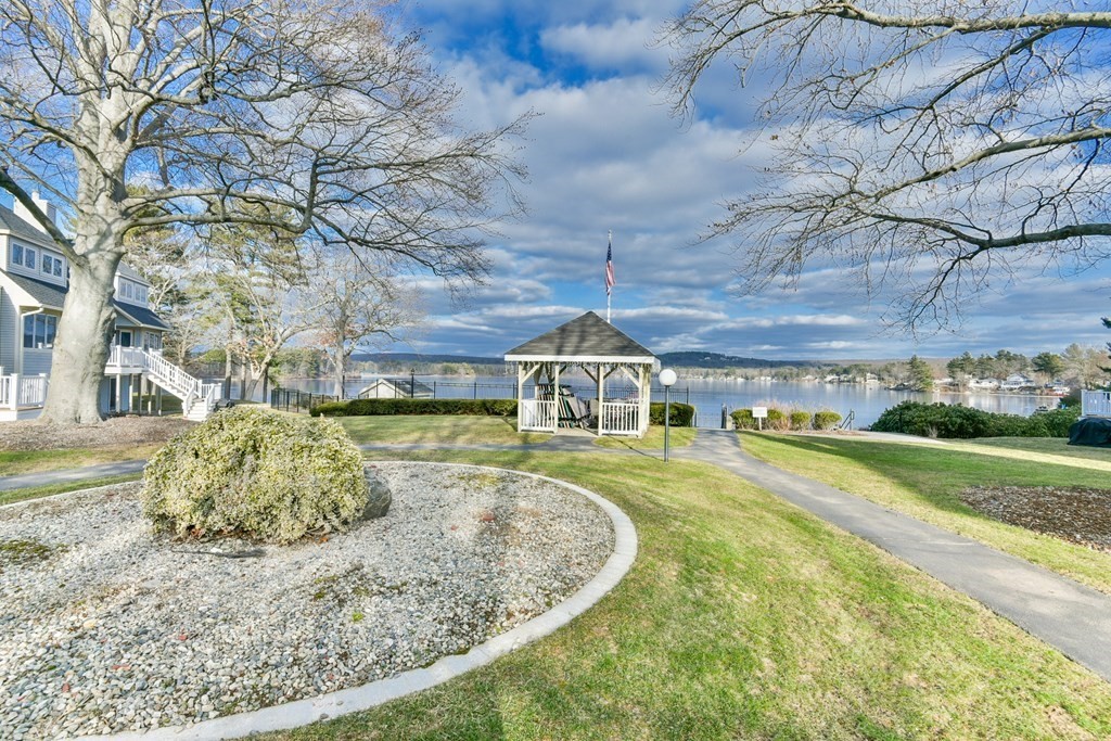 815 Beacon Park Road, Unit 815 Webster, MA 01570 - Photo 9 of 36 Gallery Image 9