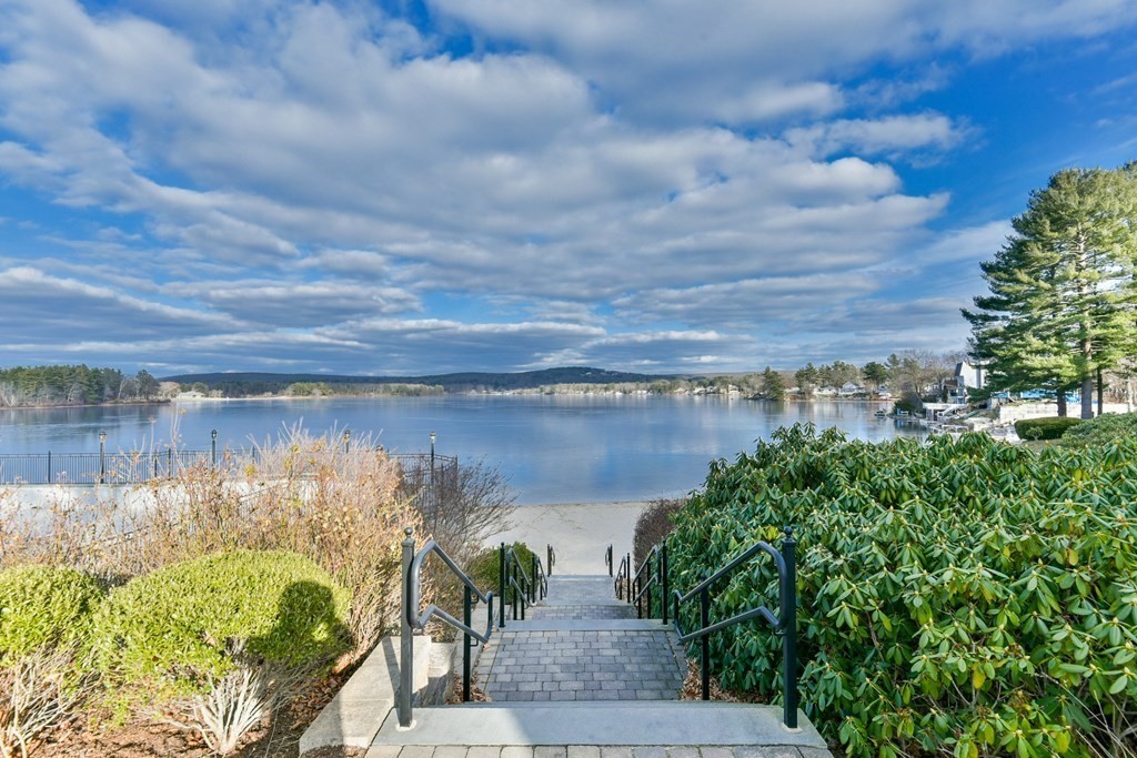 815 Beacon Park Road, Unit 815 Webster, MA 01570 - Photo 10 of 36 Gallery Image 10