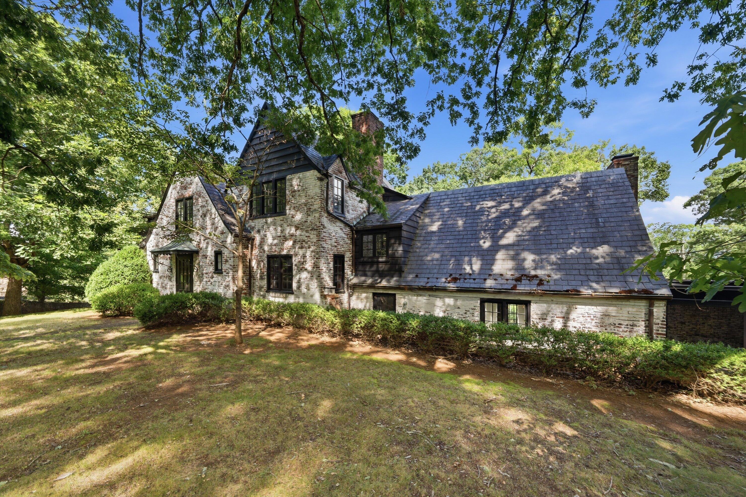 3625 Ridgewood Lane Southwest Roanoke, VA 24014 - Photo 1 of 82 06-DSC_00053
