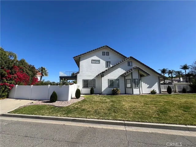 $3,200 | 23812 Continental Drive, Canyon Lake, CA 92587