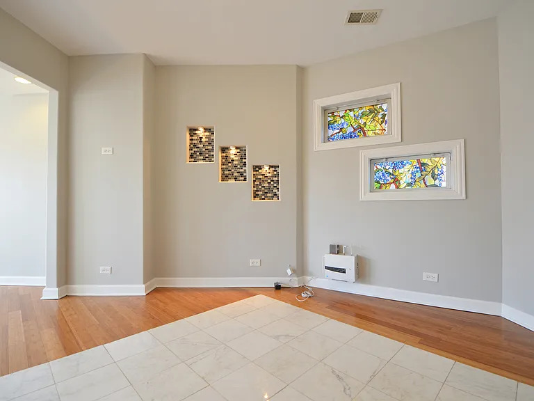 1922 West 47th Street, Unit 2 Chicago, IL 60609 - Photo 6 of 20