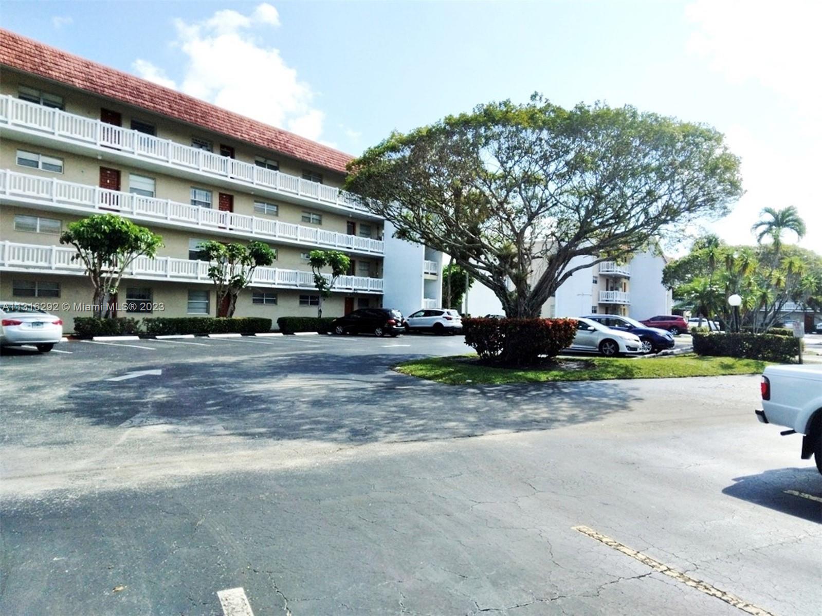 3776 Inverrary Boulevard, Unit 206R Lauderhill, FL 33319 - Photo 12 of 26 Gallery Image 12