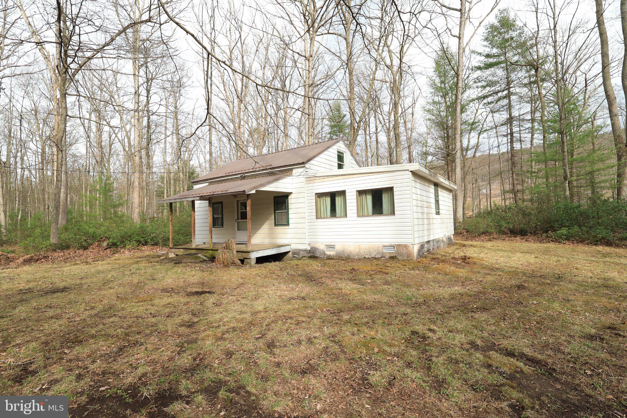2469 Laurel Run Road Petersburg, PA 16669 - Photo 5 of 48 Gallery Image 5