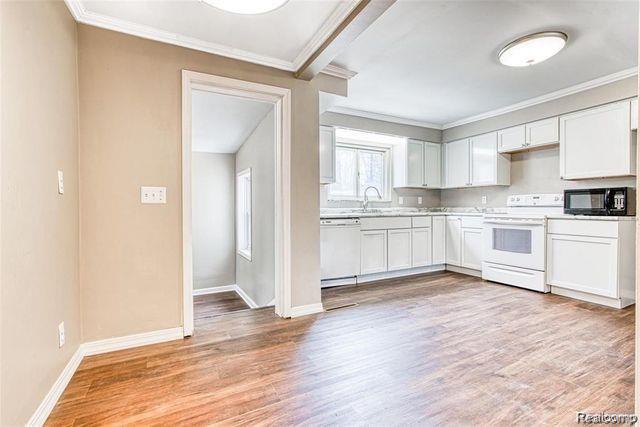 50563 Mott Road Belleville, MI 48111 - Photo 4 of 14