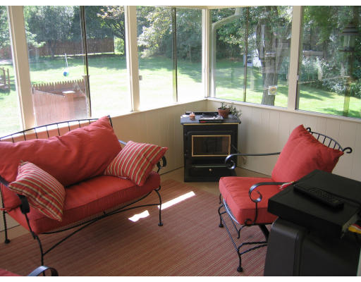 28 Alma Road Burlington, MA 01803 - Photo 6 of 11 Gallery Image 6