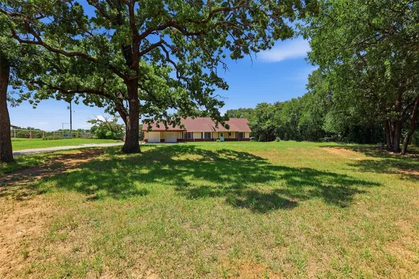 $495,000 | 4298 Knob Road, Springtown, TX 76082